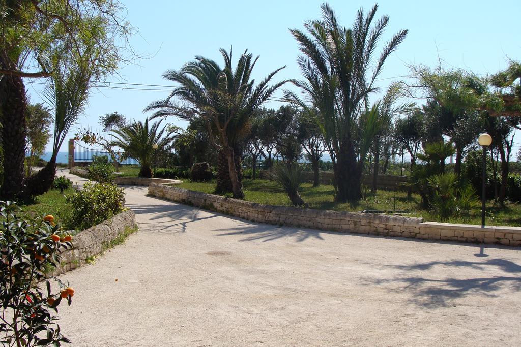 La Villa Rosa Al Mare Pozzallo Kültér fotó