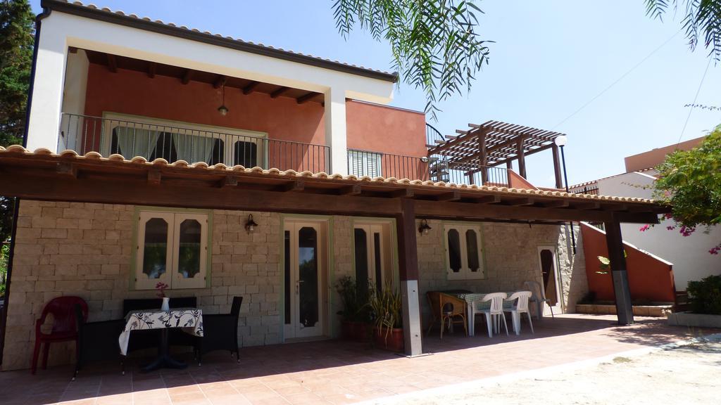 La Villa Rosa Al Mare Pozzallo Kültér fotó