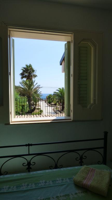 La Villa Rosa Al Mare Pozzallo Kültér fotó